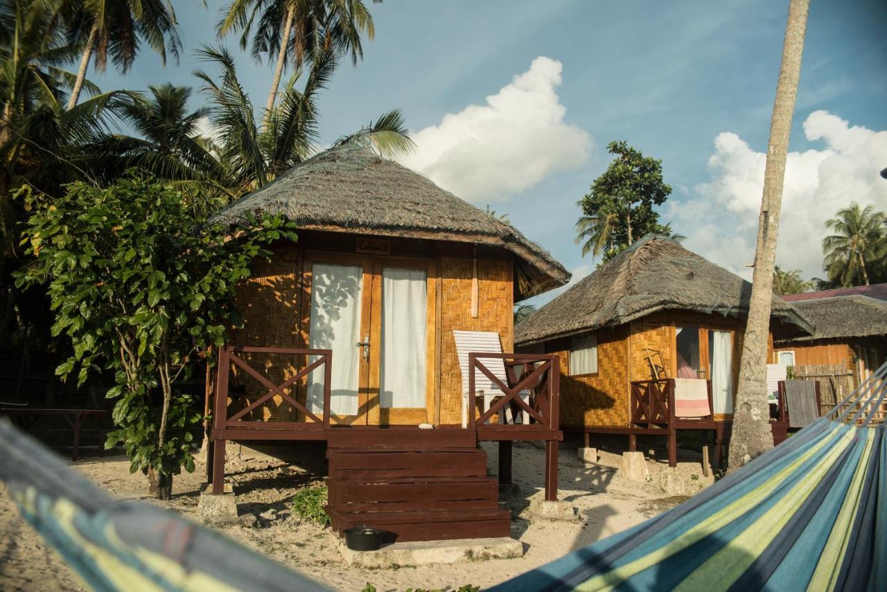 Simeulue Surflodges Lasikin Exterior foto